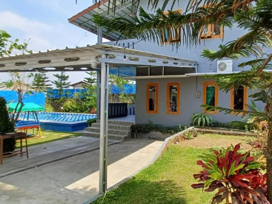 Villa Mutiara Citra Puncak Bu Eva Sampal Exterior foto